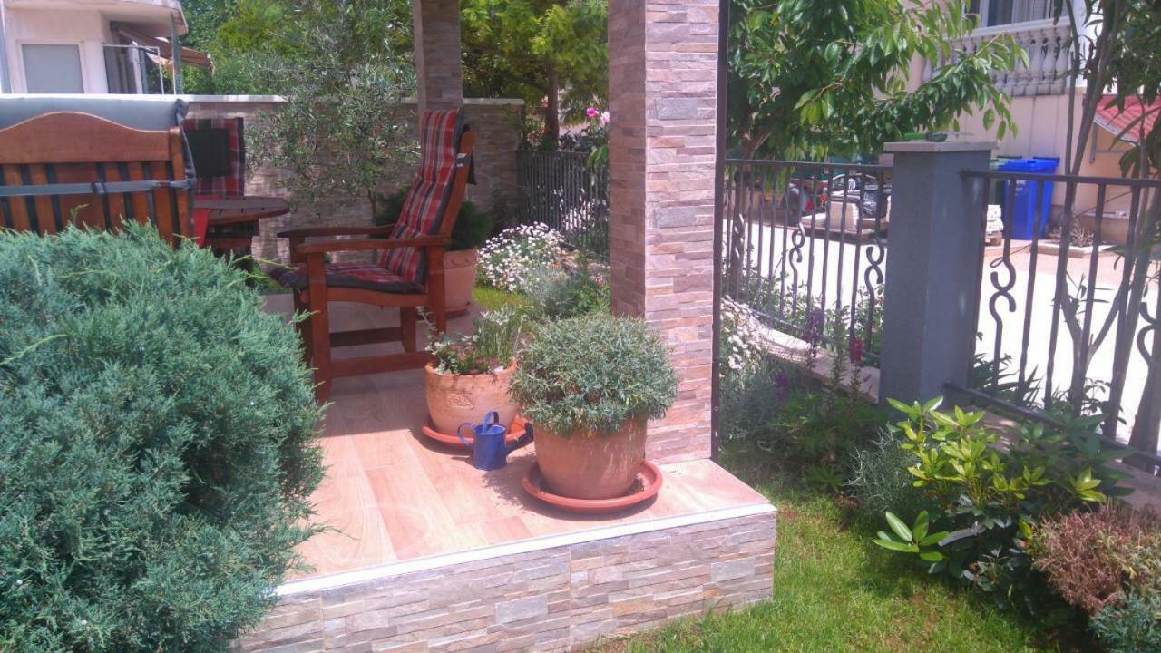 Sunset Apartment With A Private Yard At Medulin Riviera 外观 照片